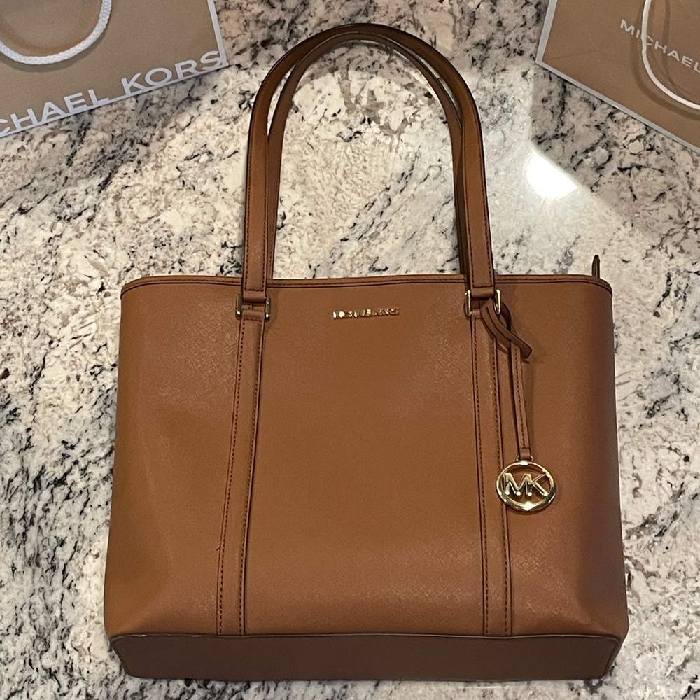 Michael Kors work tote in Camel